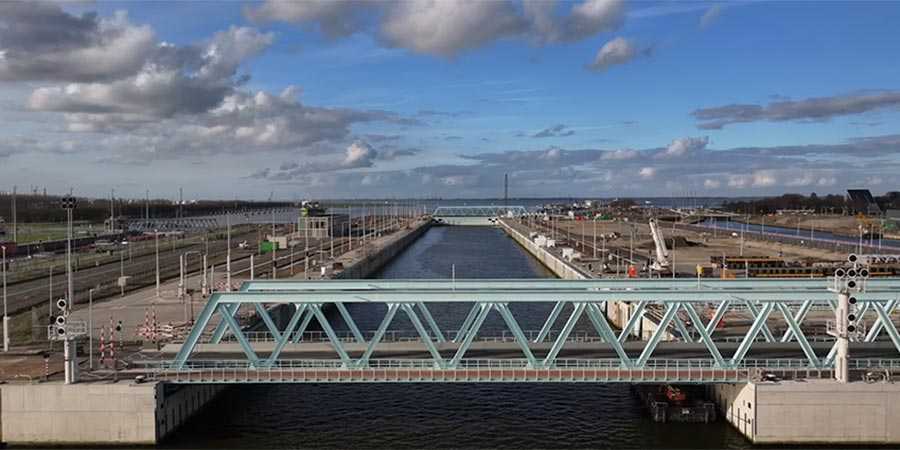 Sluizencomplex Terneuzen - North Sea Port Sluizencomplex Terneuzen - North Sea Port